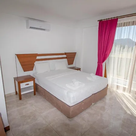 Nisa Villa, Oezel Havuzlu, Villa *