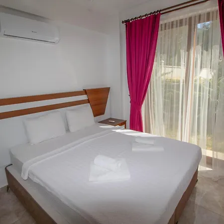 Nisa Villa, Oezel Havuzlu, *